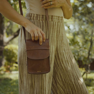 The Boxy Crossbody - Vintage Brown - JOYN